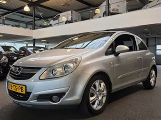 Opel Corsa 1.2-16V Enjoy (bj 2007, automaat)
