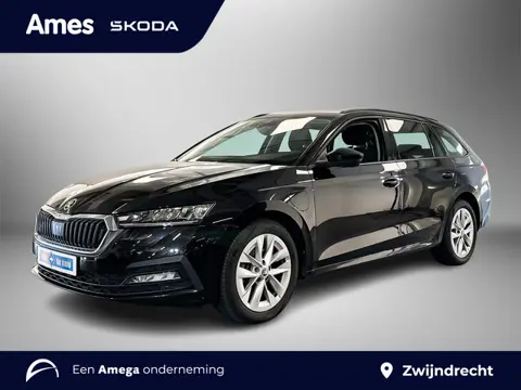 Škoda Octavia Combi 1.4 204pk TSI iV PHEV Business Edition Parkeercamera achter / Comfort stoelen / 