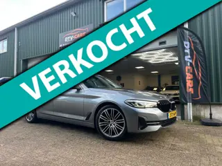 BMW 5-serie Touring 530e High Executive Pano sportleder 19”M velgen