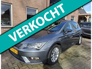 Seat Leon 1.0 EcoTSI Style. 1ste eigenaar, dealer onderhouden. O.a. carplay, camera, cruise, navi. P