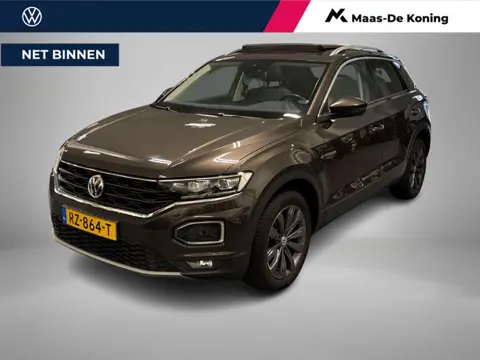 Volkswagen T-Roc 1.0 TSI 115pk Style · Panoramadak · Camera · Apple/Android Car Play · Trekhaak · AC