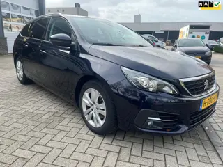 Peugeot 308 SW 1.2 PureTech Blue Lease Executive