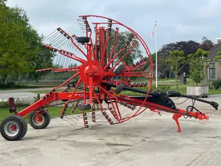 Kuhn GA 8731 Zwadhark - Midden afleg - enkel heffend