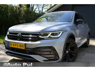 Volkswagen Tiguan Allspace 1.5 TSI R-Line Business+ 7 Persoons. Automaat/Navi/Pdc/Ecc/Achteruitrijca