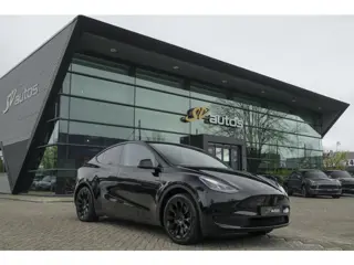 Tesla Model Y RWD 58 kWh Autopilot *BTW* *SOH 93%* 1e eigenaar Black Edition NLauto 20" LMV