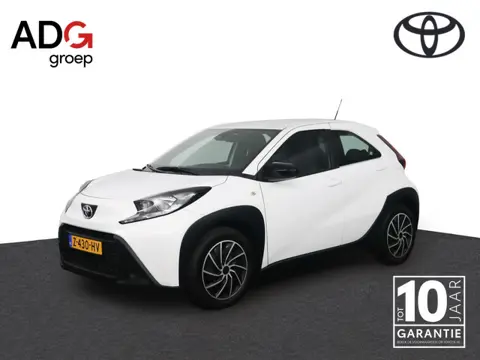 Toyota Aygo X 1.0 VVT-i MT Play | Apple carplay & Android auto | All-Season banden | Parkeer camera 
