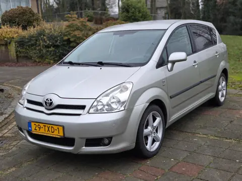 Toyota Corolla Verso 1.8 VVT-i Terra 7p. AIRCO