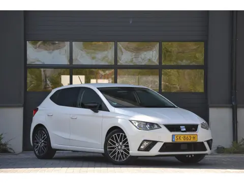 SEAT Ibiza 1.5 TSI EVO FR Business Intense Camera | Carplay