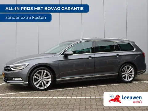 Volkswagen Passat Variant 1.4TSi ACT | Pano | Trekhaak | Parkeercamera | 18"