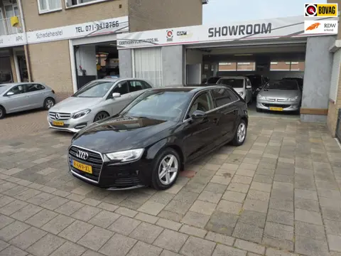 Audi A3 Sportback 35 TFSI 150PK Pro Line/Carplay/Cruise/Sport