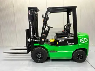 EP EFXZ-251 4,8M Triplex - Freelift- SideShift (bj 2026)