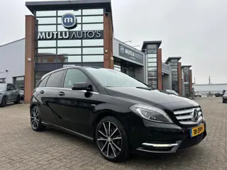 Mercedes-Benz B-klasse 200 Ambition PDC NAVI LEDER PANO APK