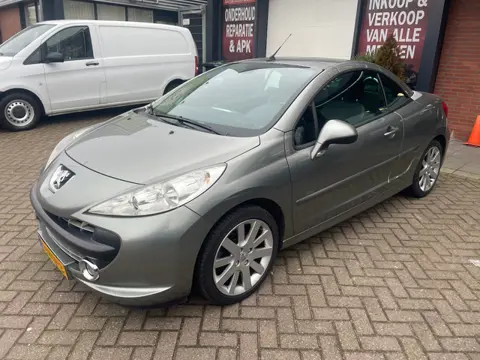 Peugeot 207 CC 1.6-16V T Sport