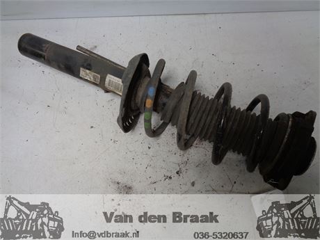 Skoda Octavia 2004-2013 Schokbreker voorzijde