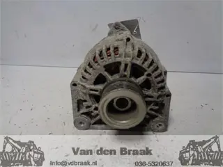 Dacia Duster 1.6 16V 2010-2018 Dynamo
