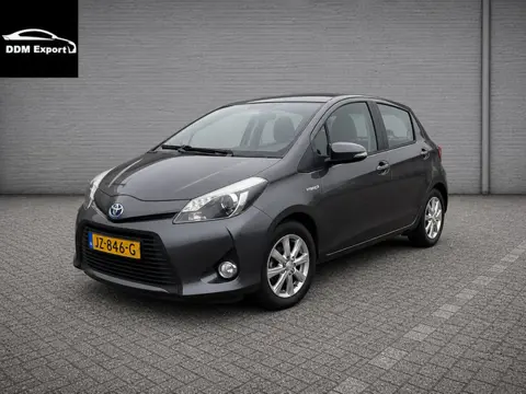 Toyota Yaris 1.5 Full Hybrid Aspiration (bj 2013)