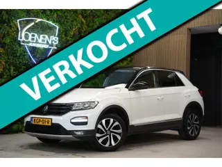 Volkswagen T-ROC 1.5 TSI Active Automaat / CarPlay / Parkeersensoren