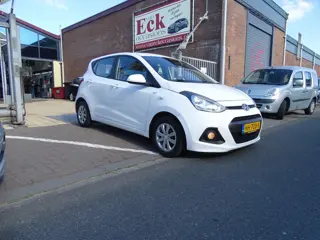 Hyundai i10 1.0i i-Motion Comfort (bj 2016)