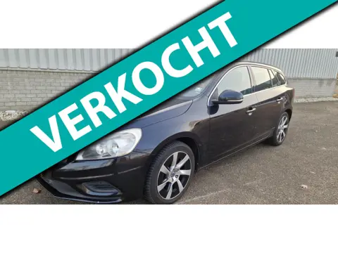 Volvo V60 2.0 D3 R-Design