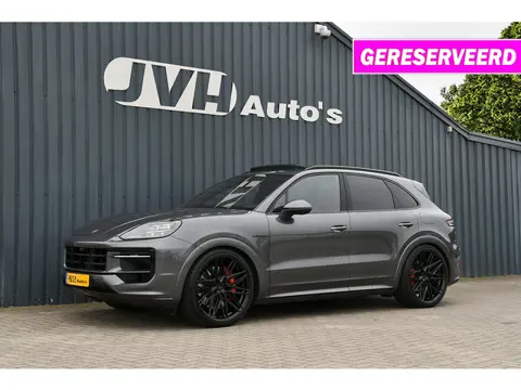 Porsche Cayenne 3.0 S E-Hybrid 519pk 01-2024 | Burmester | Pass.Display | Nw.€178000