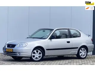 Hyundai Accent 1.6i GL Sport AIRCO IN PERFECT STAAT