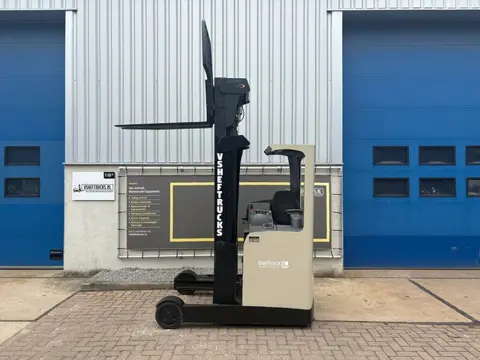 VS-22858 Reachtruck Crown ESR4020