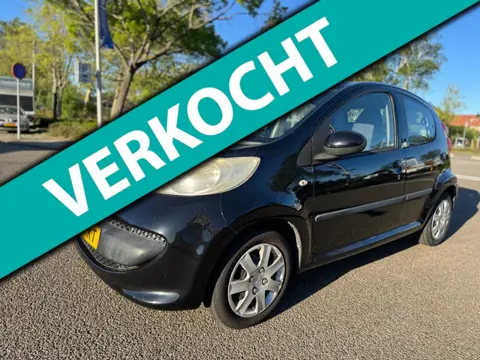 Peugeot 107 1.0-12V XS / airco / deurvergrendeling / elektrische.ramen / nap....