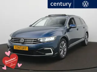 Volkswagen Passat Variant 1.4 TSI PHEV GTE Business Navigatie - Panoramadak - Clima - Stoelverwarmin