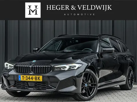 BMW 3 Serie Touring 330e xDrive M-Sport | Hifi sound | Active cruise | Dab+ | Active cruise |