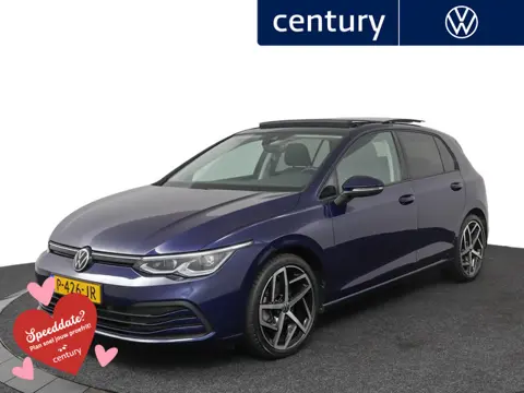 Volkswagen Golf 1.0 eTSI 110Pk Automaat Life Business / Panoramadak / Clima / Led