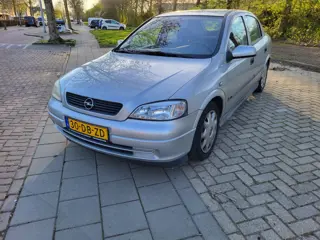 Opel Astra 1.6 Club