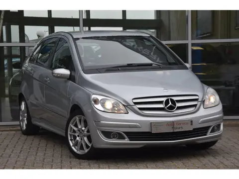 Mercedes-Benz B-klasse 170 Airco Elek. Ramen Cd Apk NAP Lm-Velgen