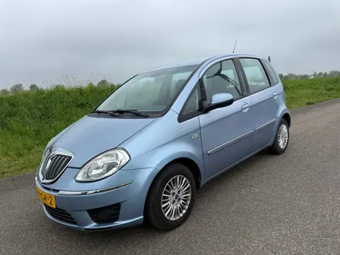 Lancia Musa 1.4 Argento incl nw apk garantie en kl beurt ! hoge instap !