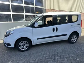 Fiat Doblò 1.3 MultiJet Active 5 persoons Airco bulgaars kenteken 3950 marge