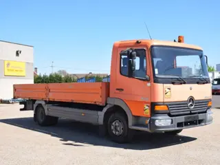 Mercedes-Benz Atego 818 Flatbed (bj 2002)
