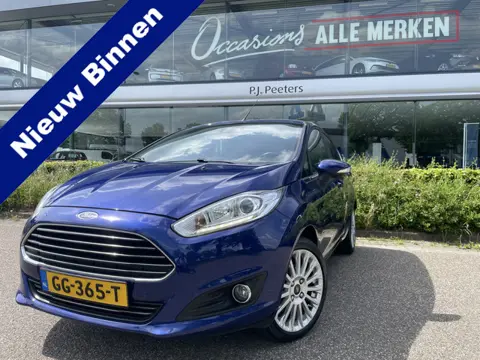 Ford Fiesta 1.0 EcoBoost Titanium Automaat Climate control - Parkeersensoren achter - Licht metalen 