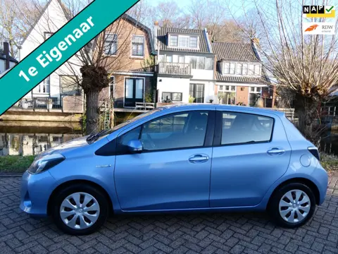 Toyota Yaris 1.5 Full Hybrid Automaat 1e eig. Clima Cruise Camera LED