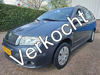 Škoda Fabia Combi 1.4-16V Elegance AIRCO/CRUISE/TREKHAAK 75PK