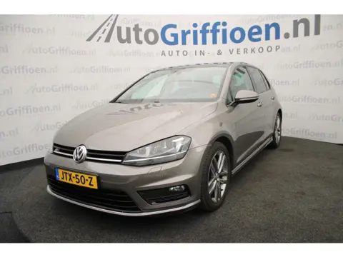Volkswagen Golf 2.0 TDI Highline Edition 40 4Motion keurige 4x4 met schuifdak