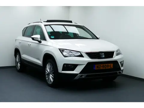 SEAT Ateca 1.4 150PK EcoTSI Xcellence. Panodak, Adap Cruise, 360 Camera, 18"LMV, Haak 1600kg
