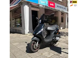 Piaggio Bromscooter Zip