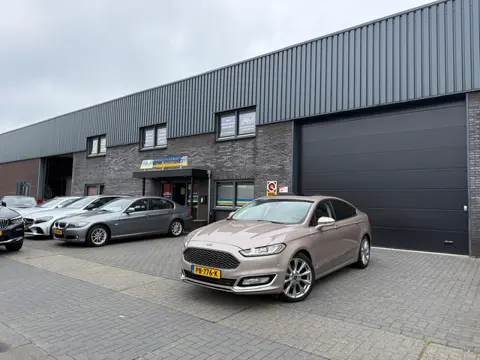 Ford Mondeo 2.0 Vignale | 1E EIGENAAR | 12MND GARANTIE | AUTOMAAT |  LANE | LED | TREKHAAK | DAB | N