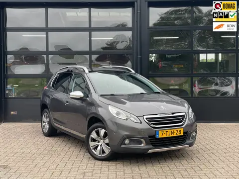 Peugeot 2008 1.2 VTi Allure Pack Premium Plus / Panorama dak
