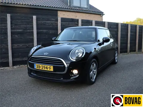 MINI Mini 1.5 Cooper NL-auto, dealer o.h. (bj 2018)