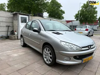 Peugeot 206 1.4 Air-line 2