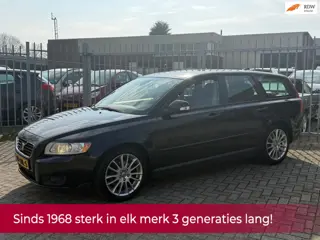 Volvo V50 1.8 Sport! 1e EIGENAAR NL AUTO NAP! Airco l Cruise l Trekhaak l LMV l MTF-STUUR! DEALER OH
