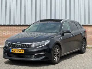 Kia Optima Sportswagon 1.7 CRDi DynamicLine Panorama/ Harman/ Camera