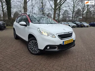 Peugeot 2008 1.2 PureTech Active Automaat Glas Dak NAVI Volledig onderhouden
