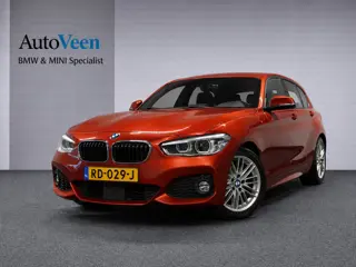 BMW 1-serie 118i Executive (M-SPORT, GROOT NAVI, ACC, ALCANTARA, PARKEERSENSOREN)