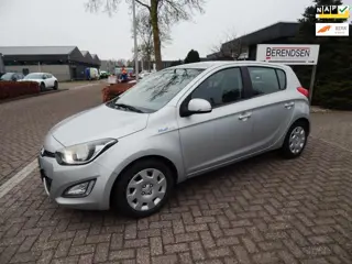 Hyundai I20 1.2i i-Motion 5 DRS --VASTE PRIJS !!--